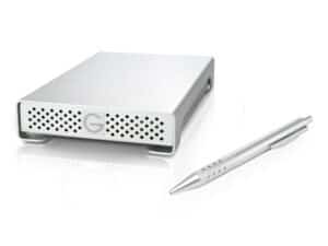 g-drive-mini_withpen_medium g-drive-mini_withpen_medium